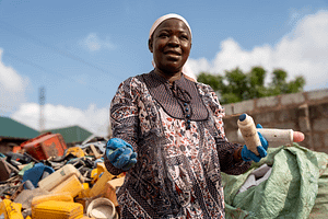 Ghana’s waste pickers brave mountains of plastic – and big industry