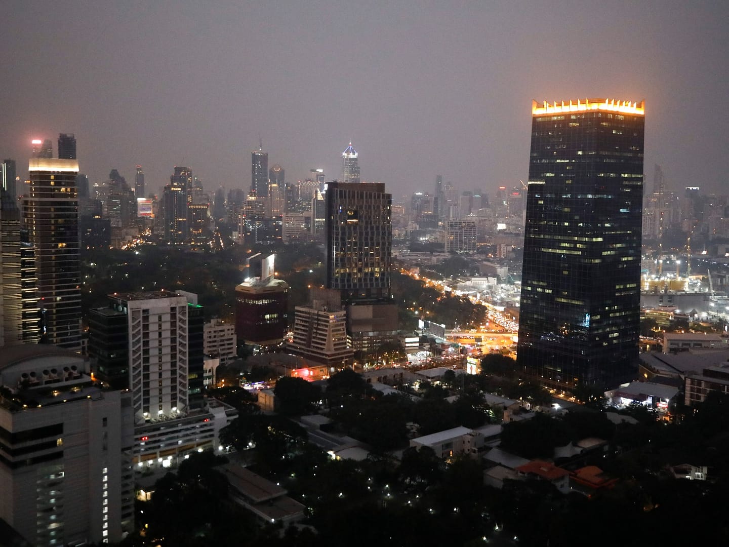 Will Bangkok fall out of love with skyscrapers after earthquake rocks city?