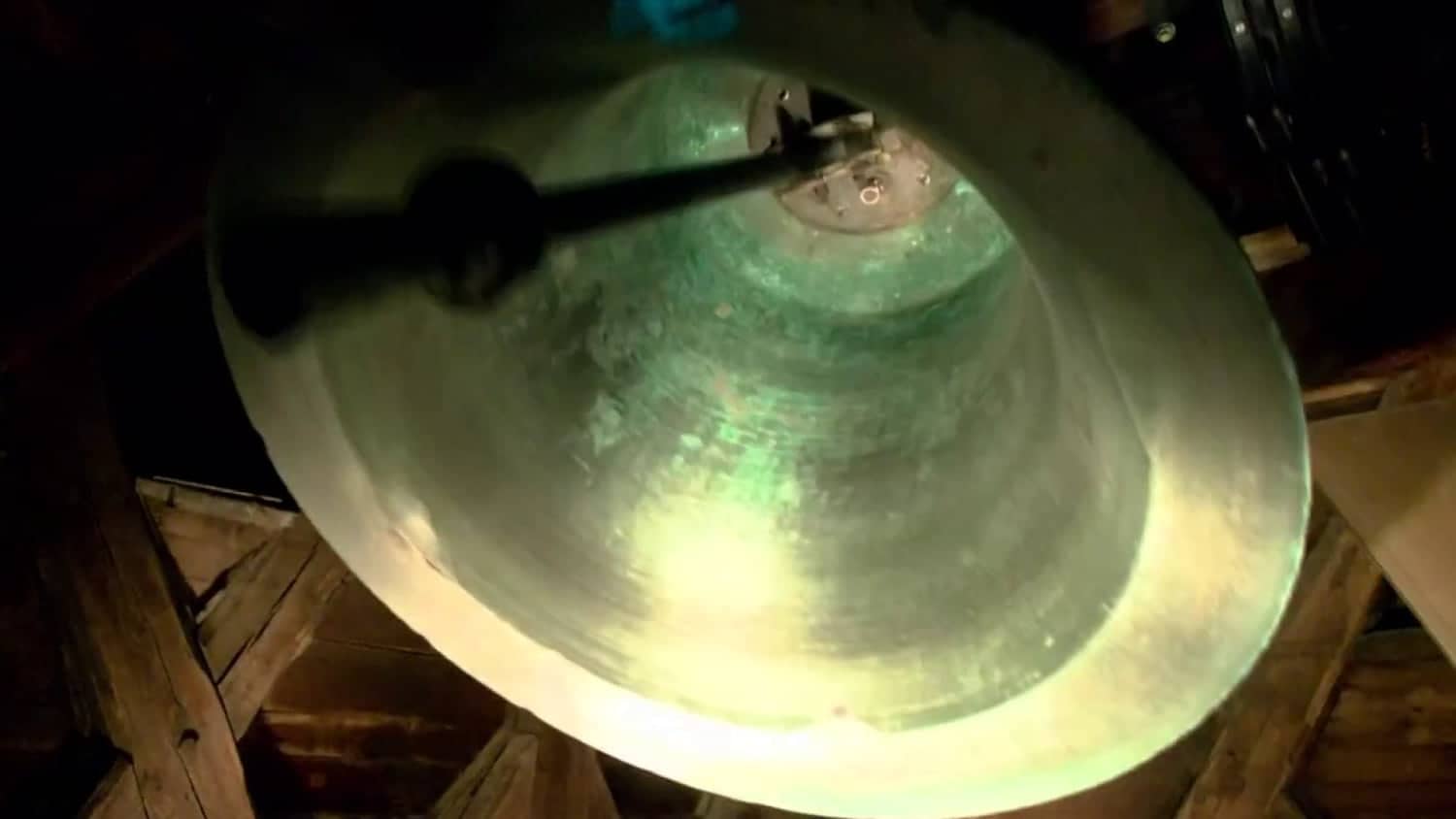 Notre Dame bells ring for the first time since 2019 fire 