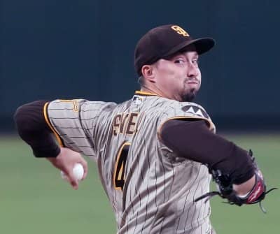 World Series champion Dodgers add pitcher Blake Snell with $182M deal